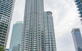 1 Min To Klcc Twin Tower